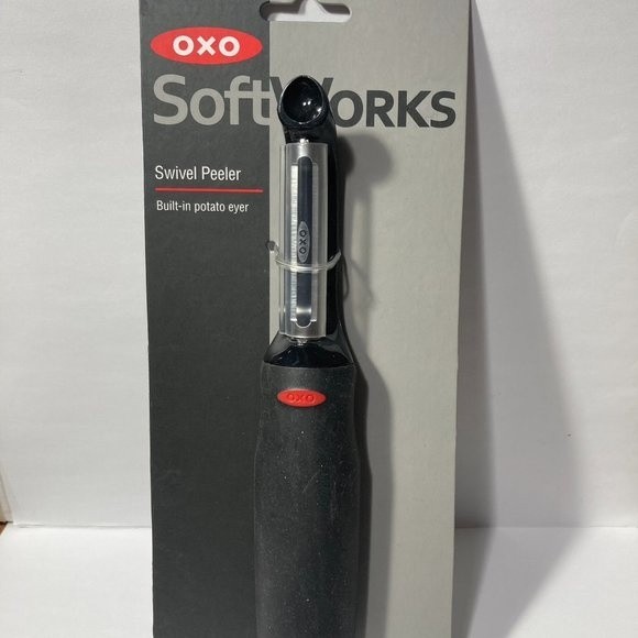 OXO SoftWorks Swivel Peeler Built In Potato Eyer (1) One Stainless Steel Blade - Picture 1 of 16